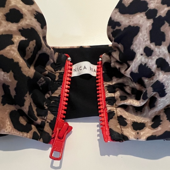 Veronica Beard Balos Zip Front Bikini Top *size estimated* - Picture 7 of 7